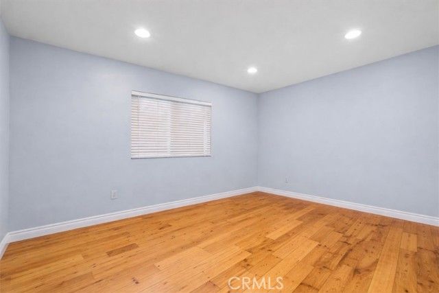 15951 Simonds Street, Granada Hills (los Angeles), CA 91344