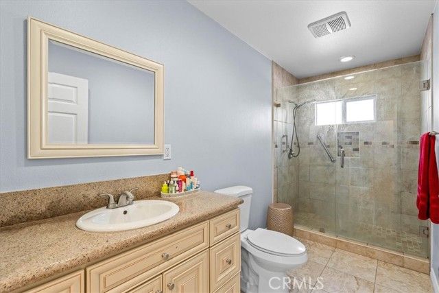 15951 Simonds Street, Granada Hills (los Angeles), CA 91344