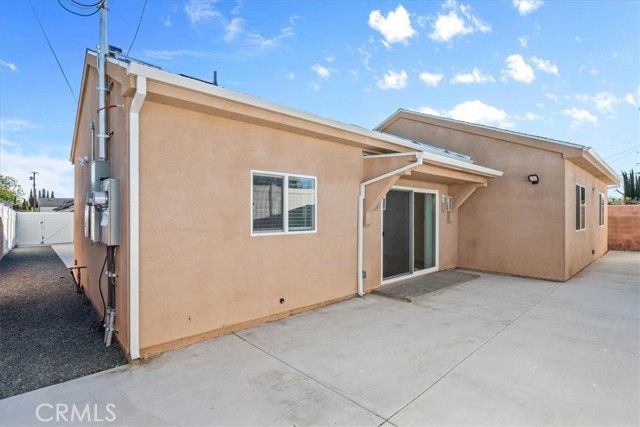 15951 Simonds Street, Granada Hills (los Angeles), CA 91344