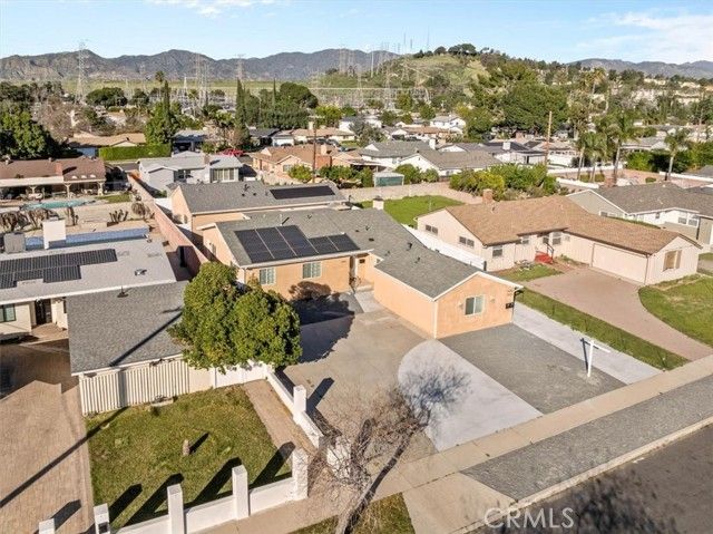 15951 Simonds Street, Granada Hills (los Angeles), CA 91344