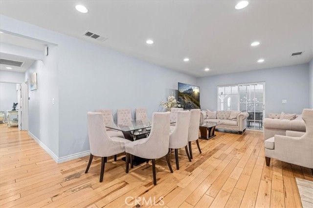 15951 Simonds Street, Granada Hills (los Angeles), CA 91344