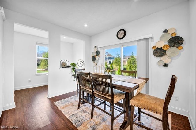 5250 Duxbury Drive, Copley, OH 44321