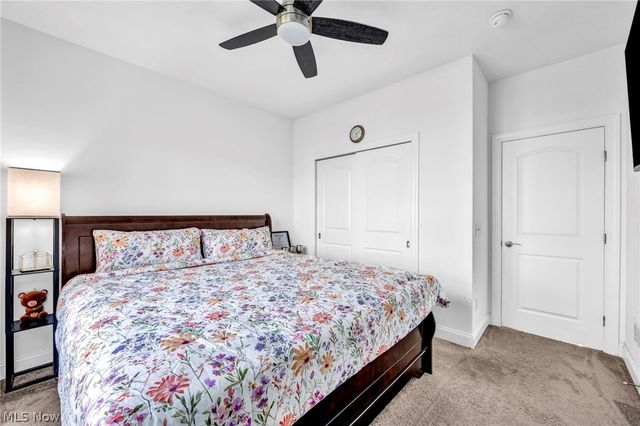 5250 Duxbury Drive, Copley, OH 44321
