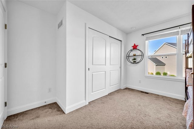 5250 Duxbury Drive, Copley, OH 44321