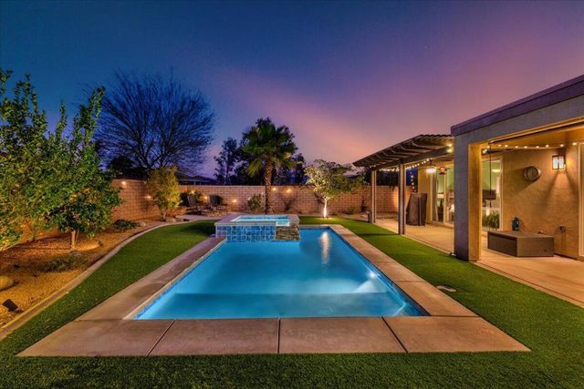 73986 Mondrian Place, Palm Desert, CA 92211