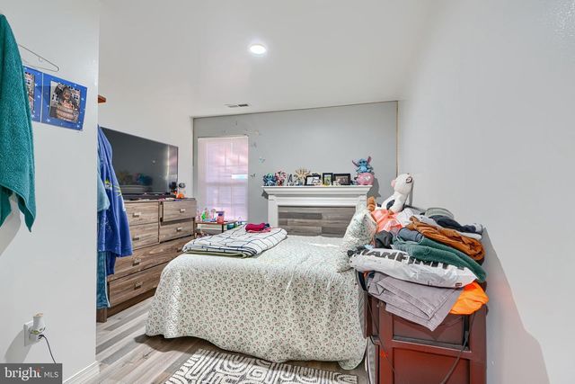 18425 HONEYLOCUST CIR, Gaithersburg, MD 20879