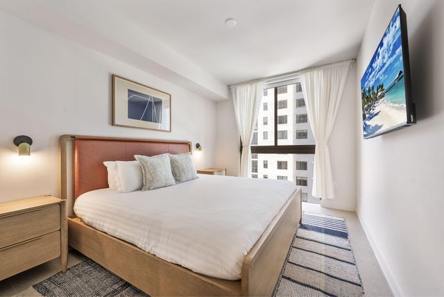 11 NE 6th Street 1912, Miami, FL 33132