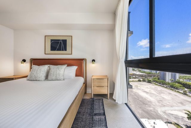11 NE 6th Street 1912, Miami, FL 33132