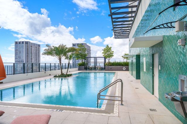 11 NE 6th Street 1912, Miami, FL 33132