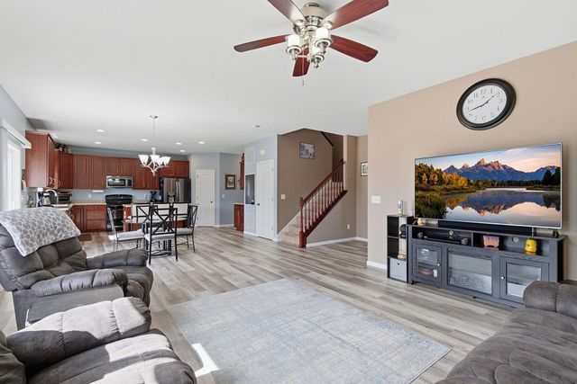 18662 Dulcimer Court, Farmington, MN 55024