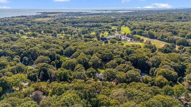 407 Grove Beach Road North, Westbrook, CT 06498