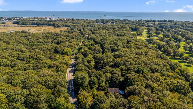 407 Grove Beach Road North, Westbrook, CT 06498