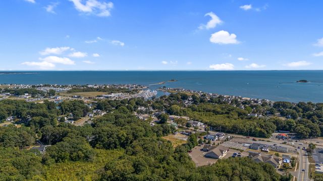 407 Grove Beach Road North, Westbrook, CT 06498