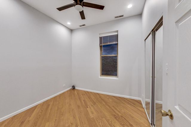 2141 W Crystal Street 2, Chicago, IL 60622