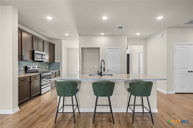 1821 Holleman Drive, Temple, TX 76502