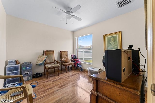 1805 SW 4th AVE, Cape Coral, FL 33991