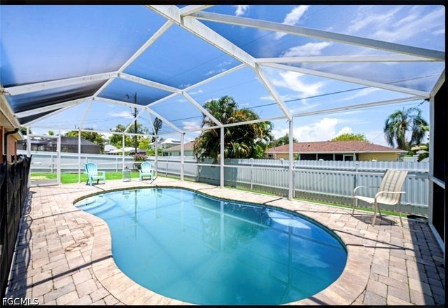 1805 SW 4th AVE, Cape Coral, FL 33991