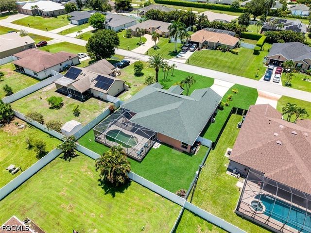 1805 SW 4th AVE, Cape Coral, FL 33991