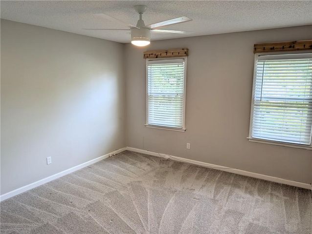 4807 Mystere Circle SW, Lilburn, GA 30047