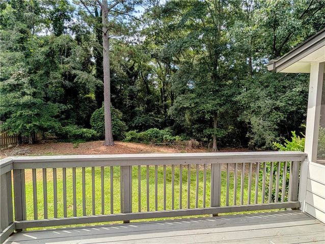 4807 Mystere Circle SW, Lilburn, GA 30047