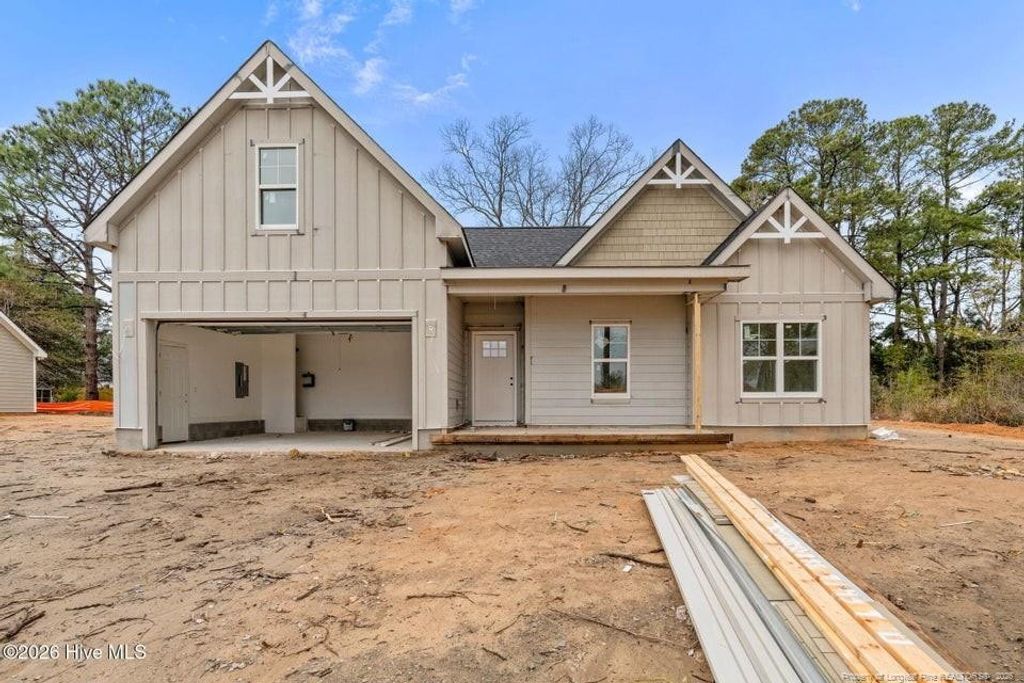 213 Telluride Court, Aberdeen, NC 28315
