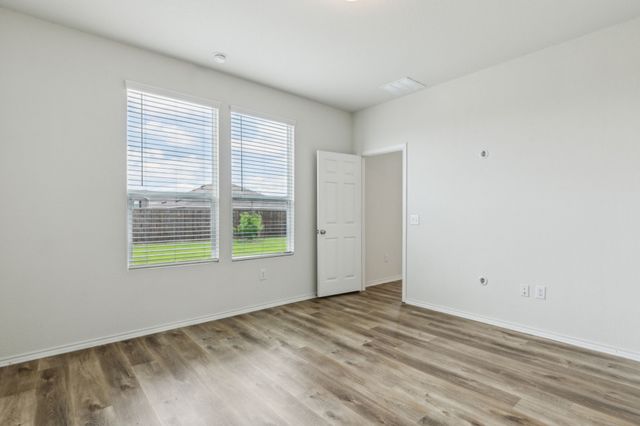 1417 Vernon Drive, Aubrey, TX 76227