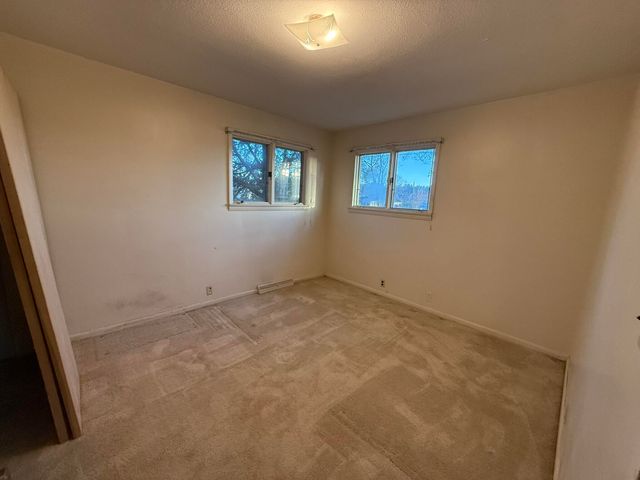 275 S 8th Avenue, Fruitport Twp, MI 49415