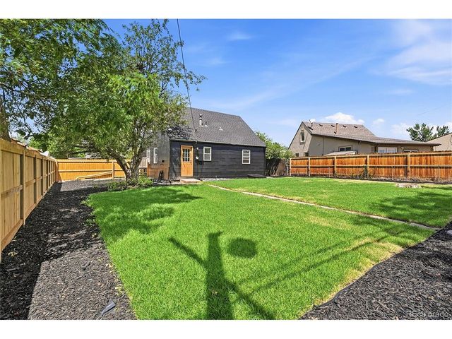 2520 S Hazel Ct, Denver, CO 80219
