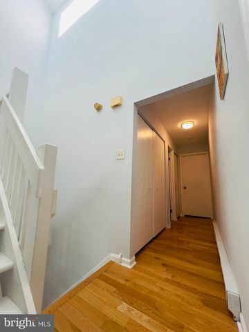8 KNOX CT, Chesterbrook, PA 19087
