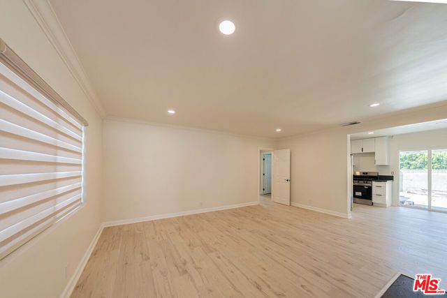 8149 Alcove Avenue, Los Angeles, CA 91605