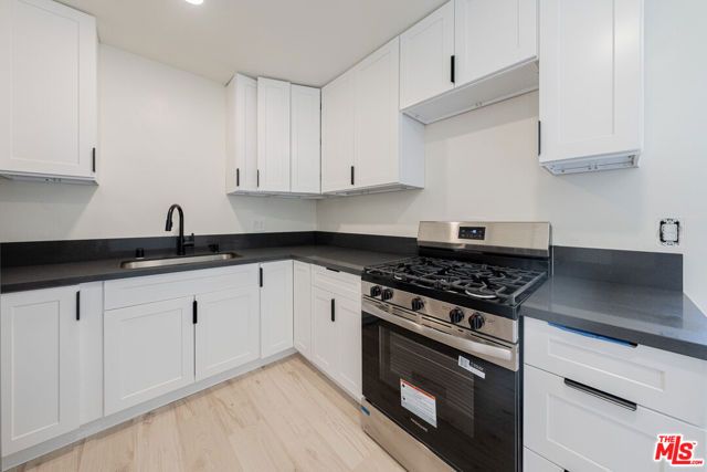 8149 Alcove Avenue, Los Angeles, CA 91605