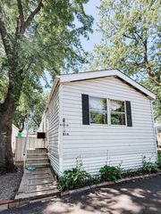 3020 Rice Street Trl B16, Little Canada, MN 55113