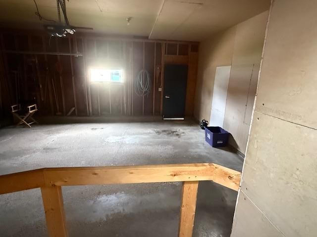 860 53rd Avenue, Goodview, MN 55987