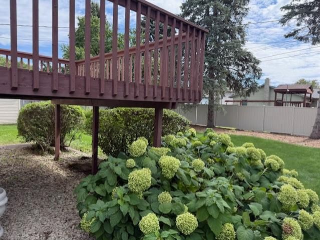 860 53rd Avenue, Goodview, MN 55987