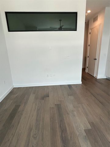 800 Embassy DR 505, Austin, TX 78702