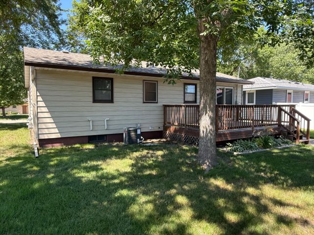1116 14th Avenue SE, Saint Cloud, MN 56304
