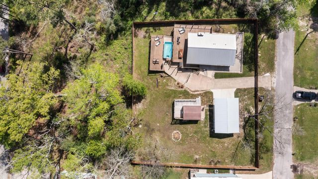 120 Cliff Street, Point Blank, TX 77364
