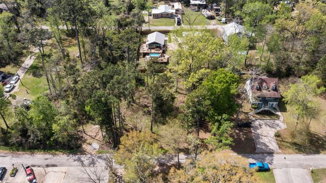 120 Cliff Street, Point Blank, TX 77364