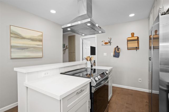 120 Cliff Street, Point Blank, TX 77364