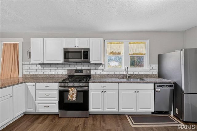 119 N 30th Street, Belleville, IL 62226