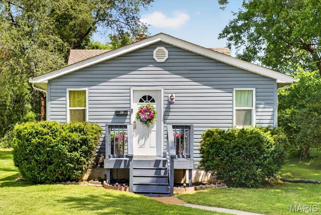 119 N 30th Street, Belleville, IL 62226