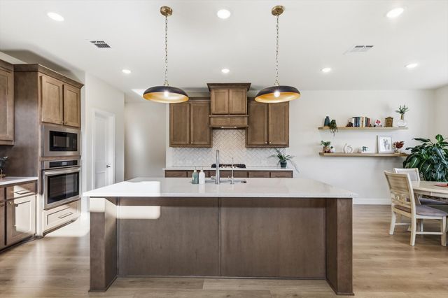 916 Peabody Drive, Mckinney, TX 75071