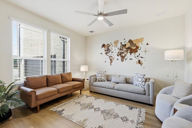916 Peabody Drive, Mckinney, TX 75071