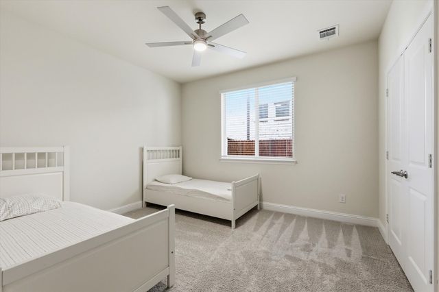 916 Peabody Drive, Mckinney, TX 75071