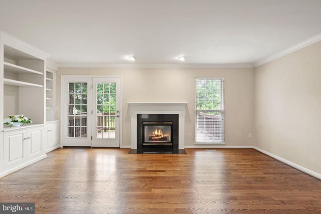 917 ROLFE PL, Alexandria, VA 22314