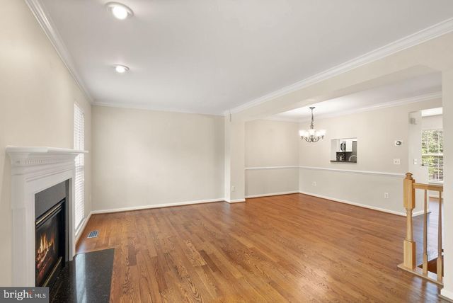 917 ROLFE PL, Alexandria, VA 22314