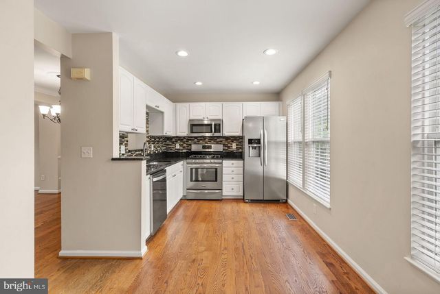 917 ROLFE PL, Alexandria, VA 22314