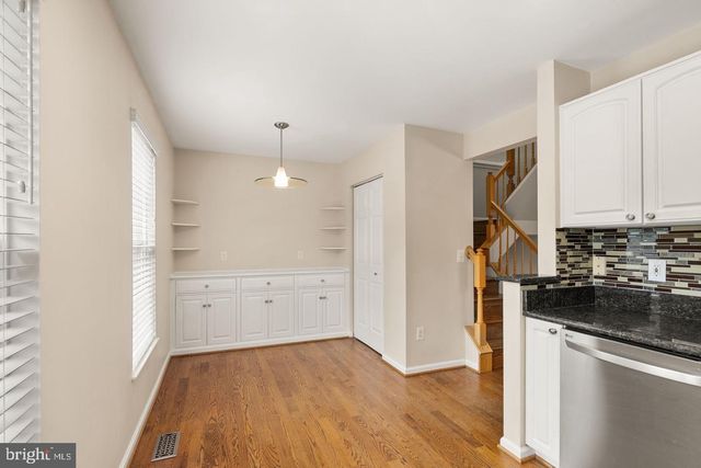 917 ROLFE PL, Alexandria, VA 22314