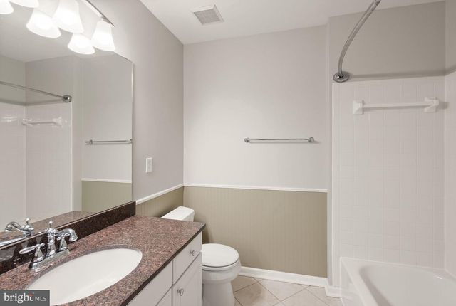 917 ROLFE PL, Alexandria, VA 22314