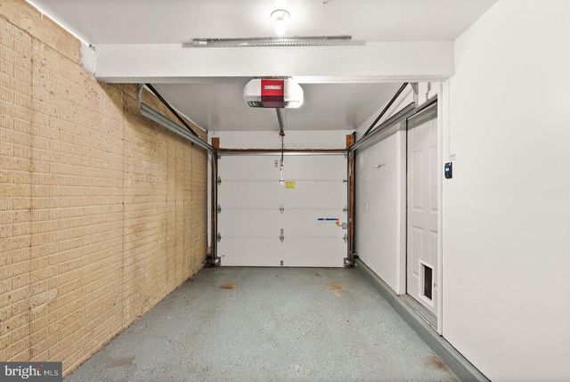 917 ROLFE PL, Alexandria, VA 22314